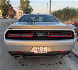 دۆج چالنجەر